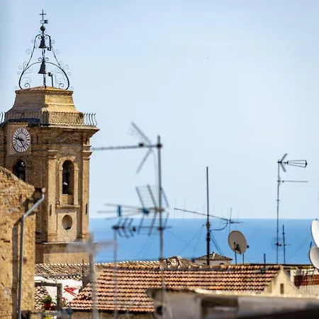 Palazzo Partenope 8 شقة فندقية